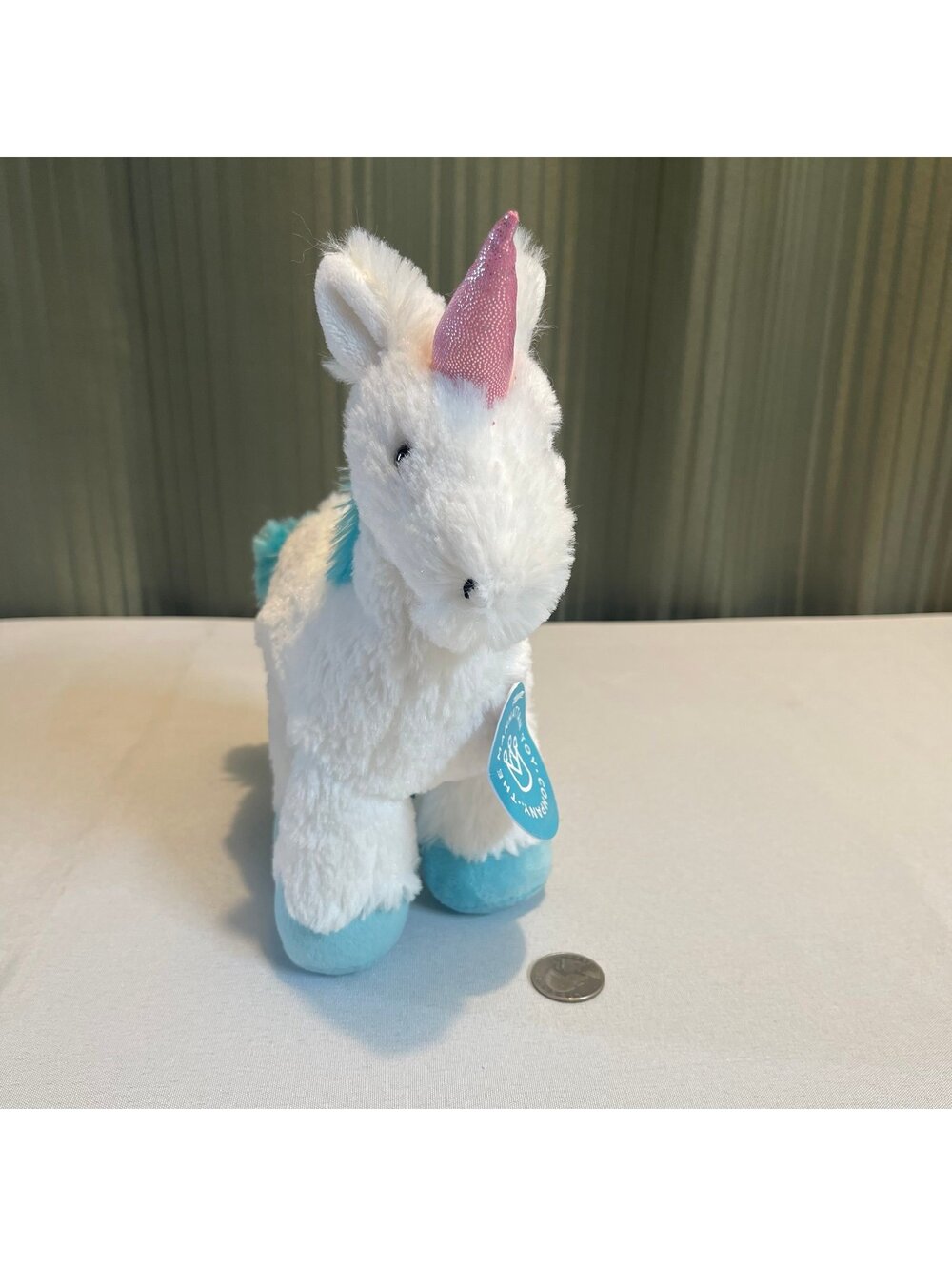 9" Manhattan Toy Little Voyagers Heartfelt Unicorn Plush Toy